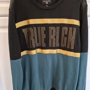 True Religion Men's Black and Teal Sweater